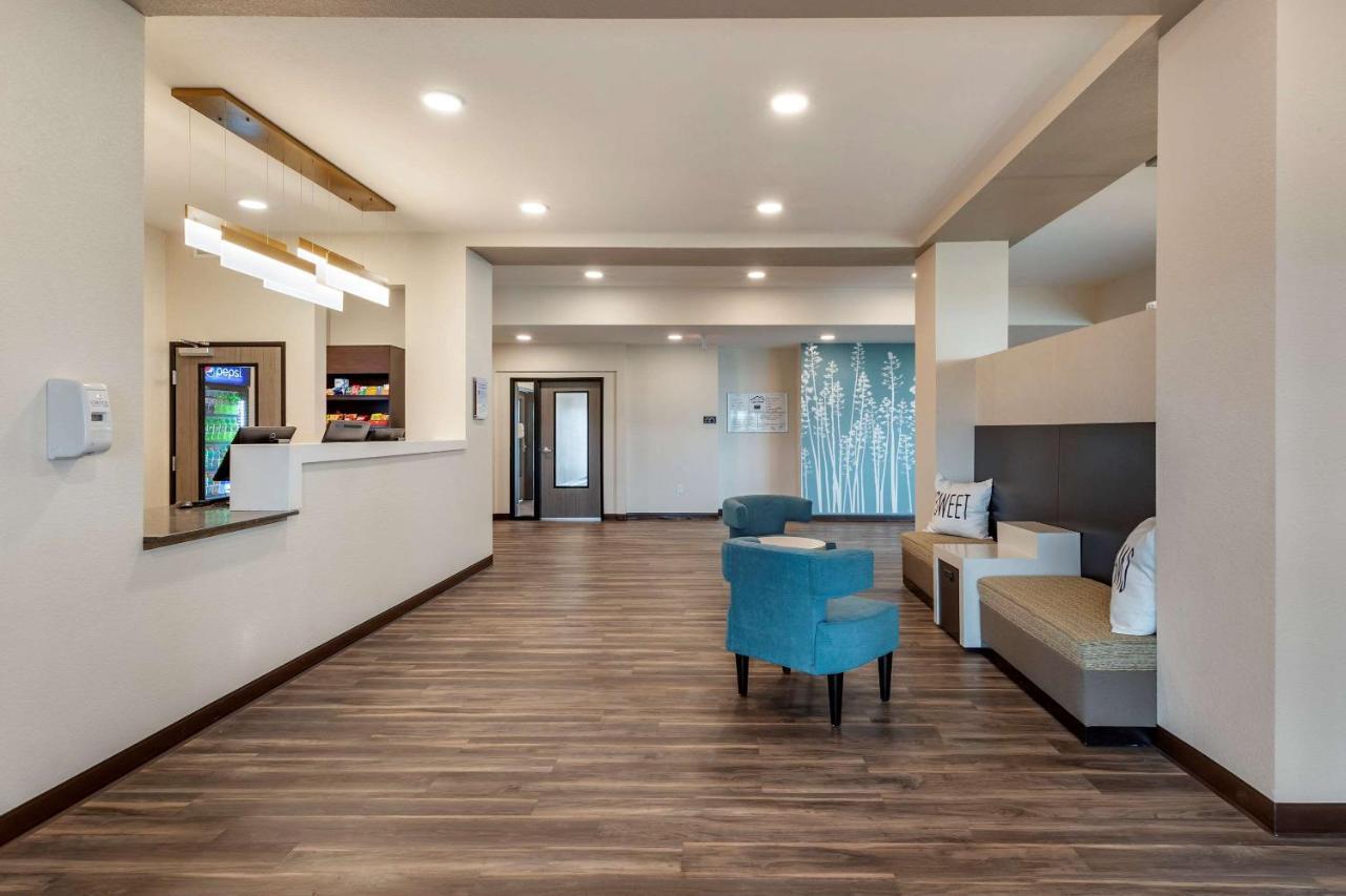 Mainstay Suites Waukee-West Des Moines Extérieur photo