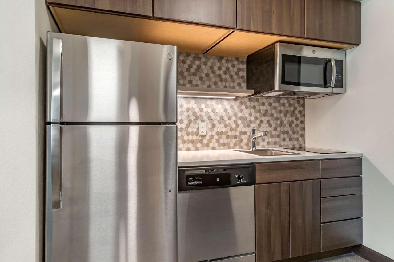 Mainstay Suites Waukee-West Des Moines Extérieur photo