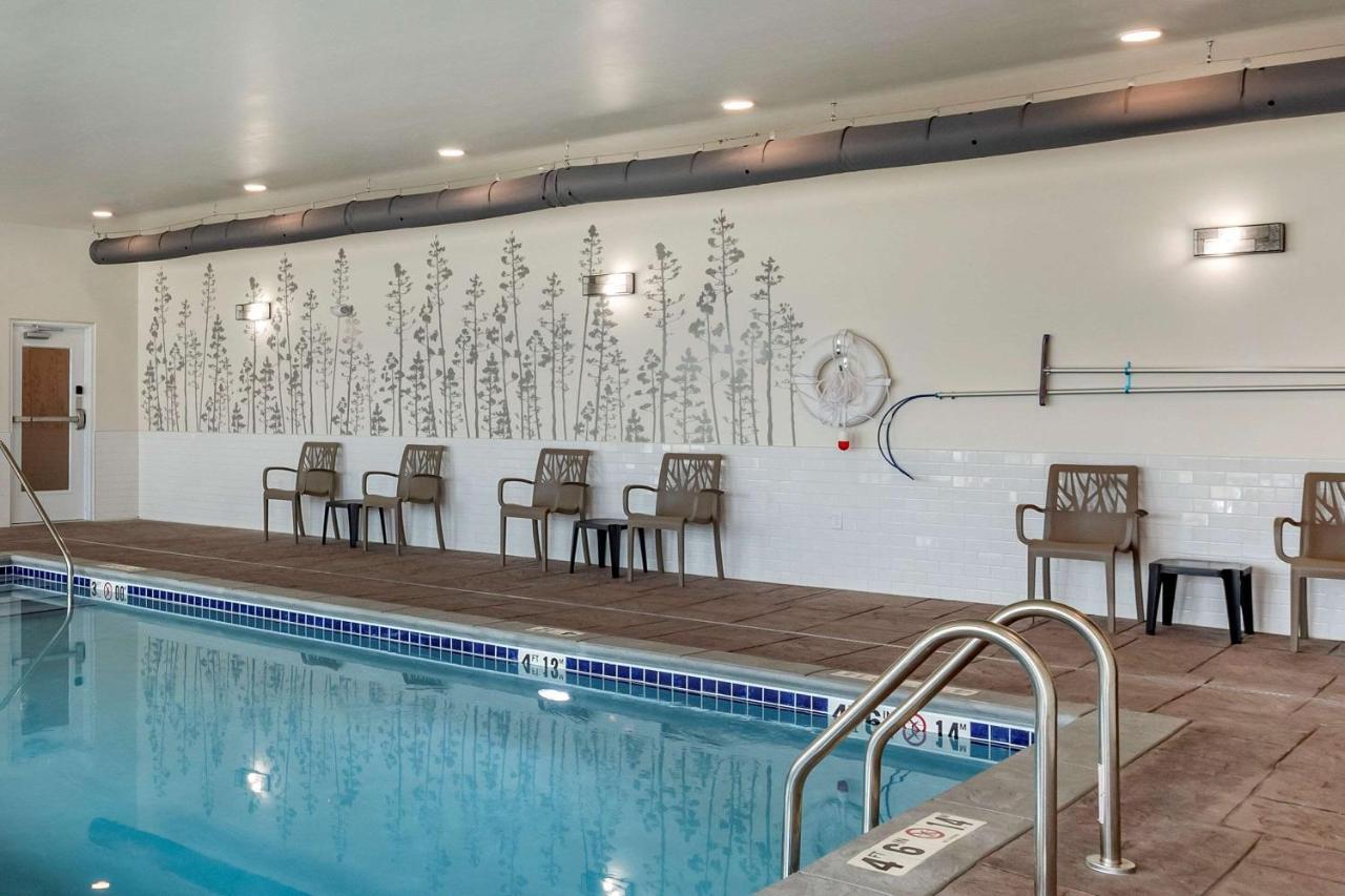 Mainstay Suites Waukee-West Des Moines Extérieur photo
